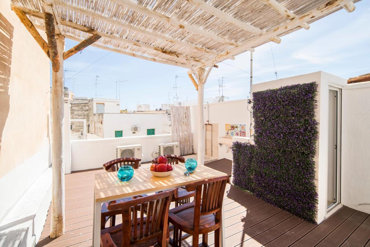 A Casa Di Lavinia Appartement Monopoli Buitenkant foto