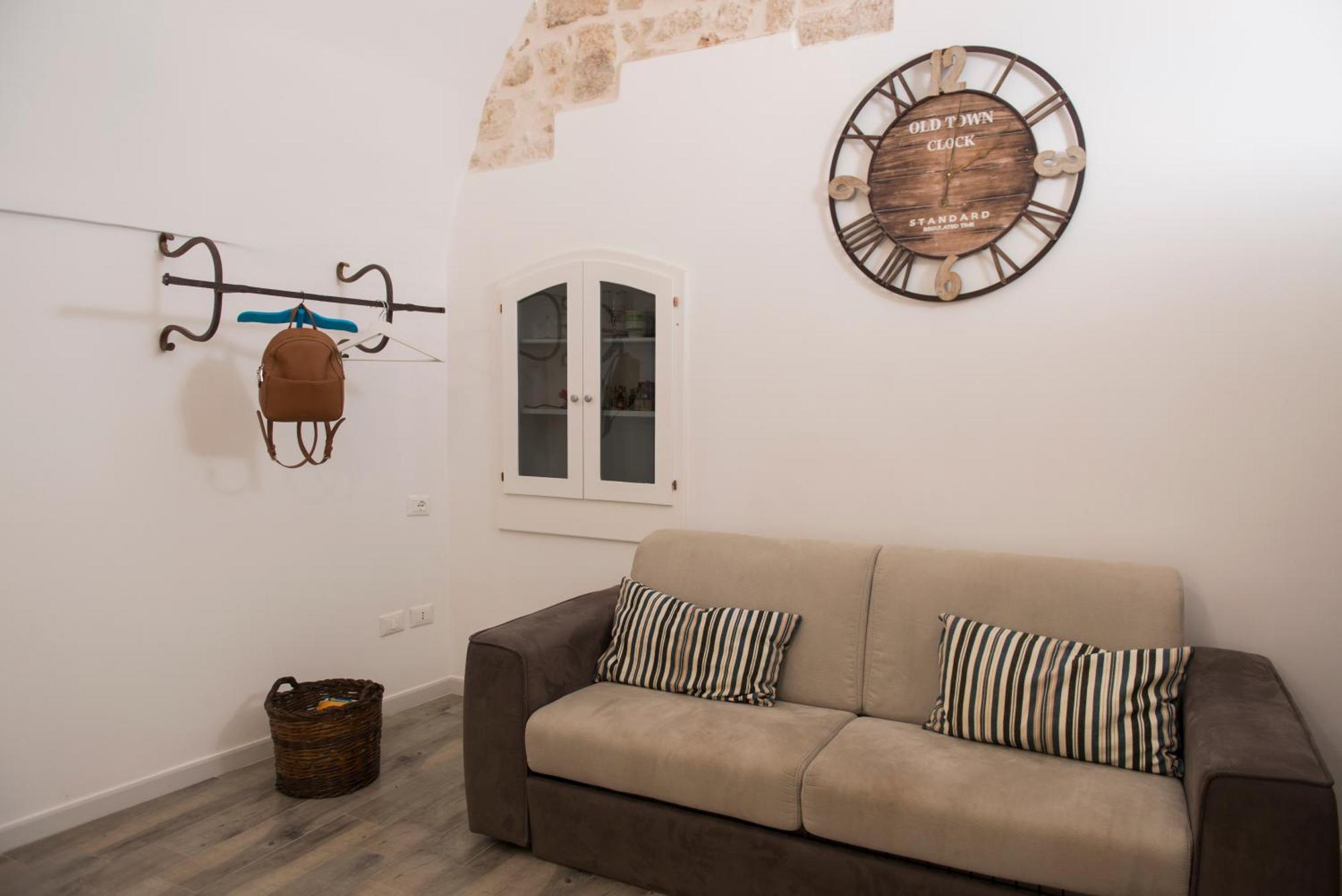 A Casa Di Lavinia Appartement Monopoli Buitenkant foto