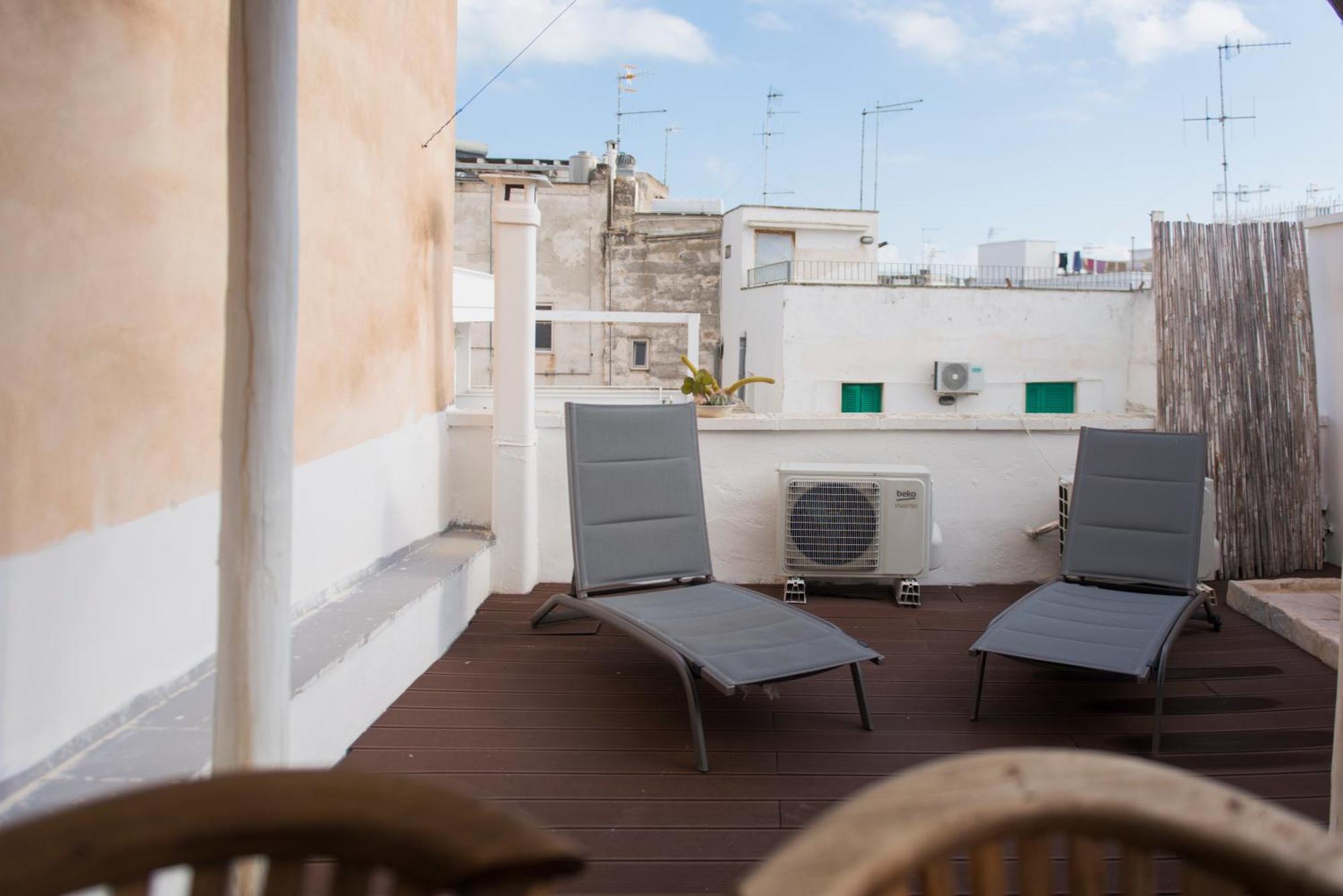A Casa Di Lavinia Appartement Monopoli Buitenkant foto